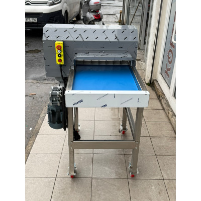 Sönmez Çift Motor Bantlı Et Paylama Parçalama Makinesi