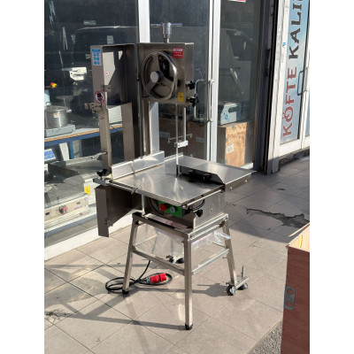 Sönmez Lavion Kemik Kesme Makinesi Mezbaha Tipi Büyükbaş Hayvan Kesme Testeresi