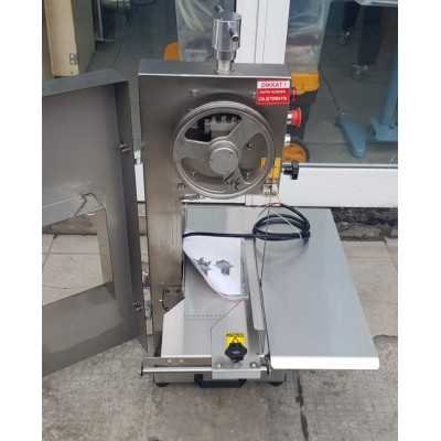 Sönmez Endüstriyel Lavion Et Kemik Tibon Kesme Parçalama Testeresi - 220 volt Sönmez Endüstriyel Lavion Et Kemik Tibon Kesme Parçalama Testeresi - 220 volt