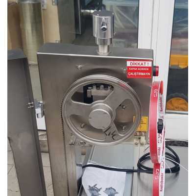 Sönmez Endüstriyel Lavion Et Kemik Tibon Kesme Parçalama Testeresi - 220 volt Sönmez Endüstriyel Lavion Et Kemik Tibon Kesme Parçalama Testeresi - 220 volt