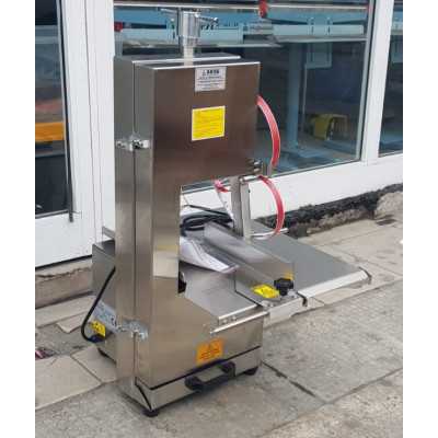 Sönmez Endüstriyel Lavion Et Kemik Tibon Kesme Parçalama Testeresi - 220 volt Sönmez Endüstriyel Lavion Et Kemik Tibon Kesme Parçalama Testeresi - 220 volt