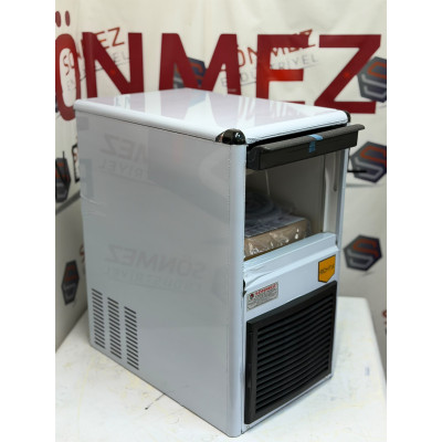 Sönmez Endüstriyel'den Remta Buz Makinesi 25 kg - SK-25C