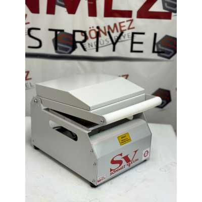 Sönmez Vakum 177 Oval Karton Tabak Kapatma Yapıştırma Makinesi Sönmez Vakum 177 Oval Karton Tabak Kapatma Yapıştırma Makinesi