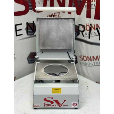 Sönmez Vakum 20 Cm Yuvarlak Karton Tabak Kapatma Makinesi Salata Makarna Paketleme Makinesi Sönmez Vakum 20 Cm Yuvarlak Karton Tabak Kapatma Makinesi Salata Makarna Paketleme Makinesi