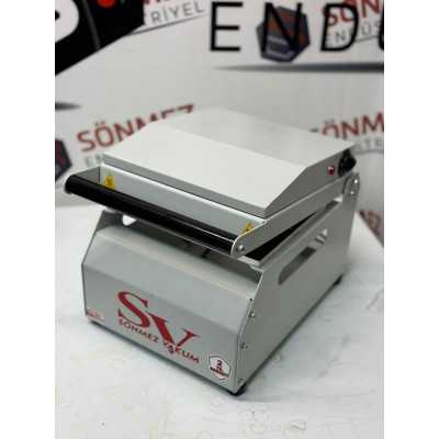 Sönmez Vakum Karton Tabak Yapıştırma Makinesi Su Böreği Döner Paketleme Makinası