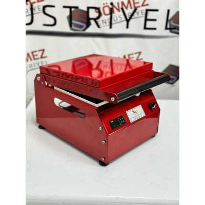 Sönmez Manuel 6 Bölmeli Kahvaltı Tabağı Kapatma Makinesi Red Sönmez Manuel 6 Bölmeli Kahvaltı Tabağı Kapatma Makinesi Red